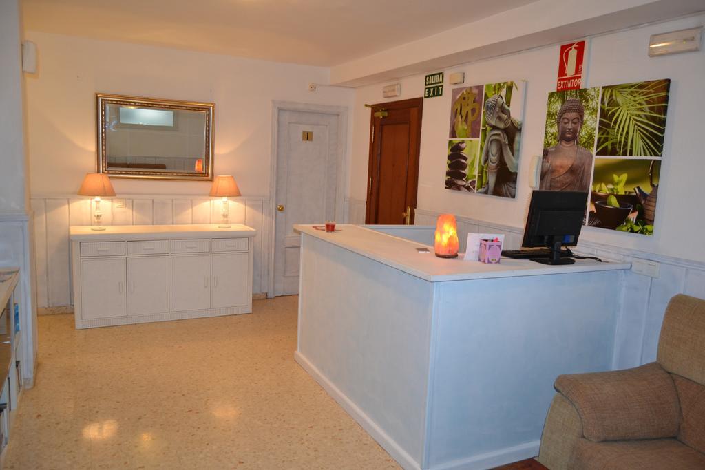 Hostal Gonzalez Marbella Esterno foto