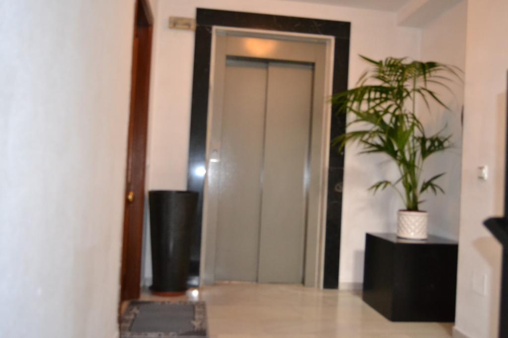 Hostal Gonzalez Marbella Esterno foto